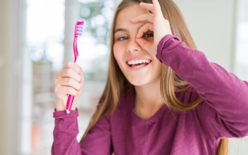 La limpieza de los dientes: más que una rutina, un hábito para toda la vida